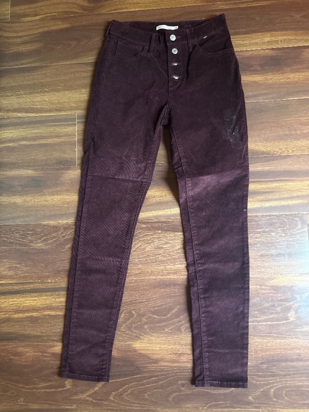 LEVI’S 721 High rise Skinny Button Fly Corduroy Pants Size 26